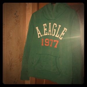 American eagle hooded sweater